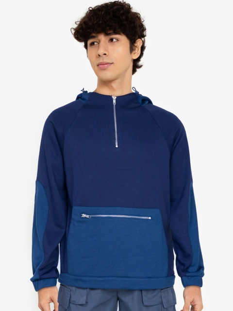 

ZALORA BASICS Men Blue Hooded Sweatshirt