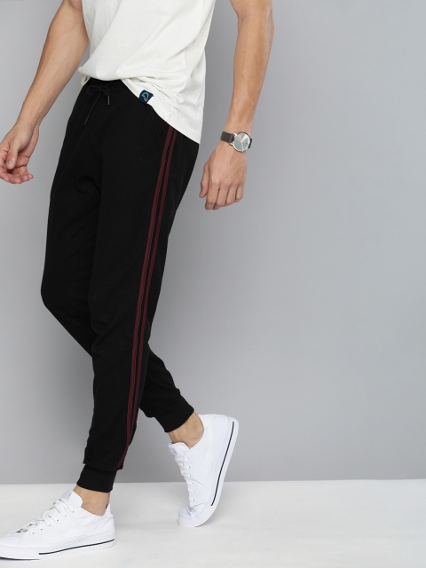 

Mast & Harbour Men Black Solid Joggers