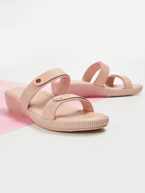 

Ginger by Lifestyle Pink Textured Platform Heels