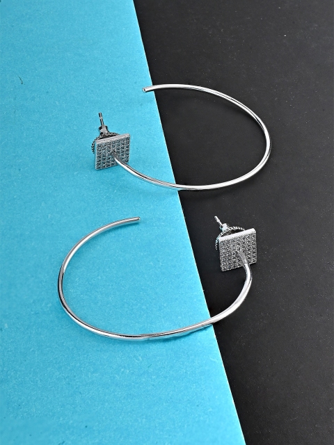 

Studio Voylla Silver-Toned Contemporary Hoop Earrings