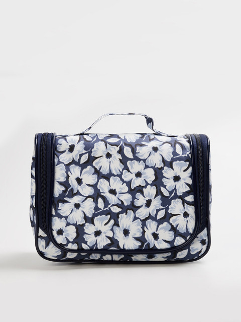 

Ginger by Lifestyle Navy Blue Floral Printed Structured Satchel with Quilted