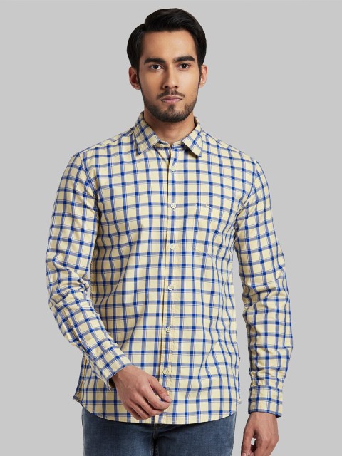 

Parx Men Yellow Slim Fit Checked Casual Shirt