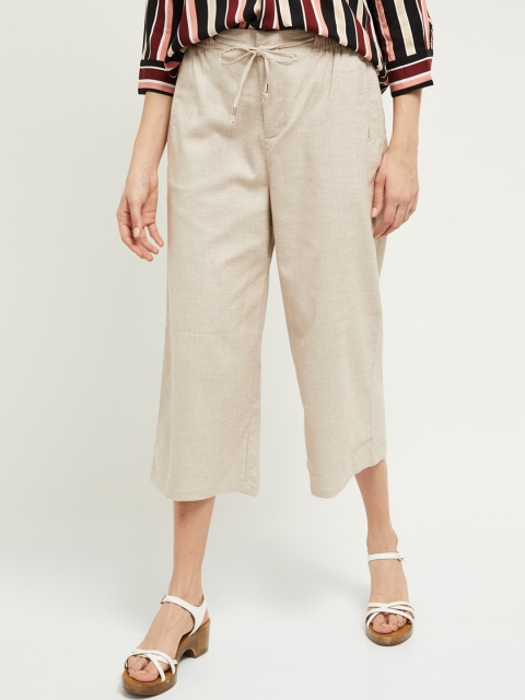 

max Women Beige Three-Fourth Trousers