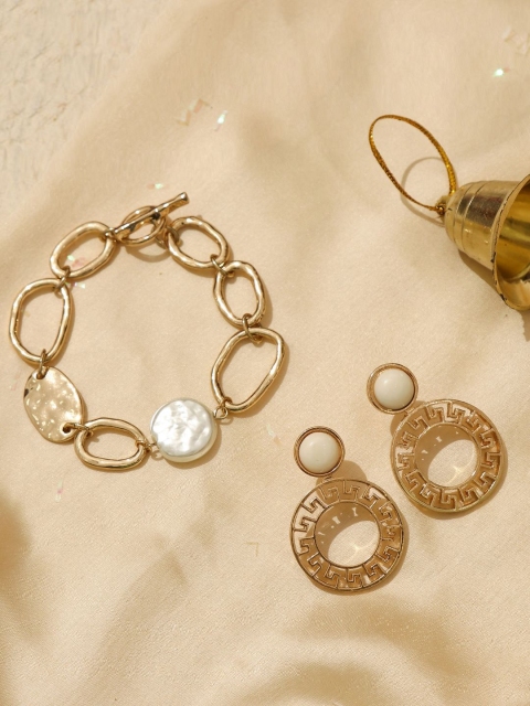 

Pipa Bella Women White Gold-Plated Link Bracelet & Earrings Set