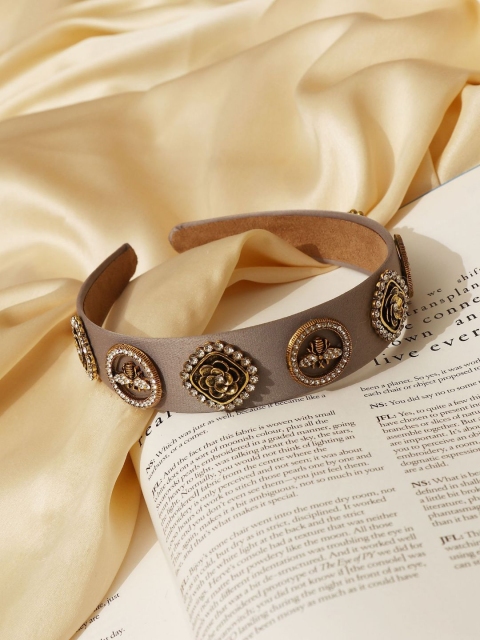 

Pipa Bella Women White & Antique Gold-Toned Embellished Hairband