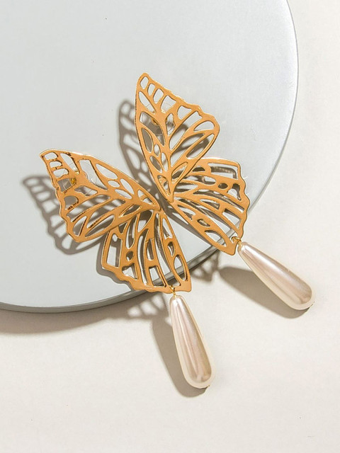 

Pipa Bella White & Gold-Toned Butterfly Wing Designed Drop Earrings