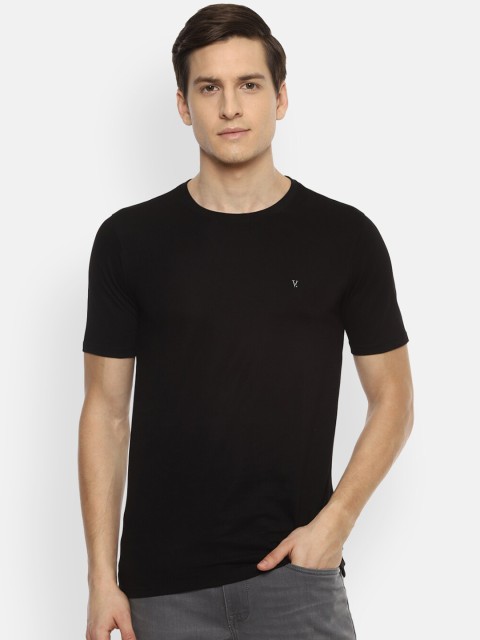 

V Dot Men Black Applique Slim Fit T-shirt
