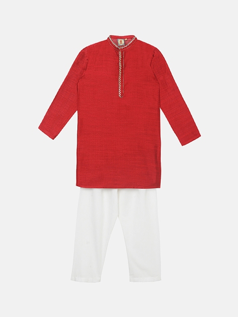 

SALWAR STUDIO Boys Red Solid Thread Work Kurta With Pyjamas