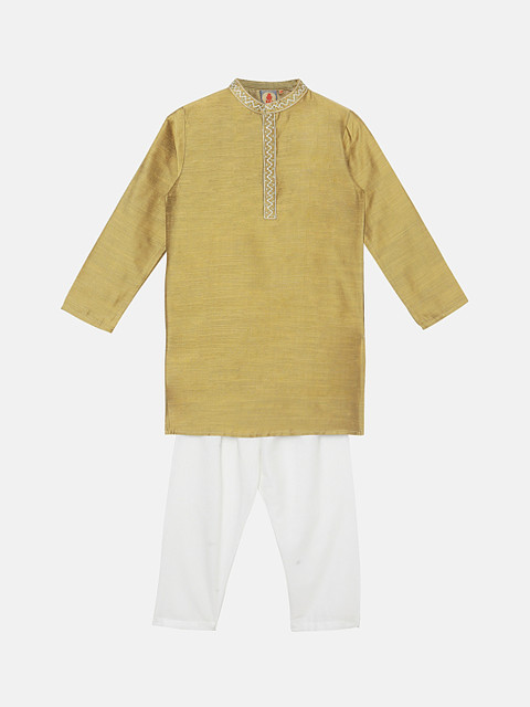 

SALWAR STUDIO Boys Olive Green Kurta with Pyjamas