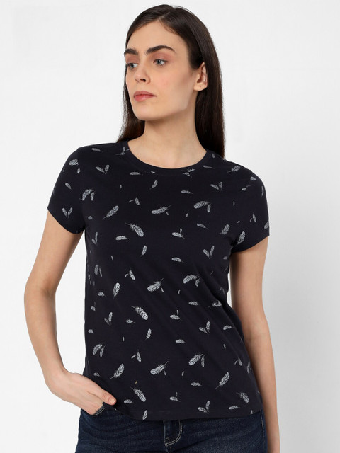 

Vero Moda Women Navy Blue Printed Slim Fit T-shirt