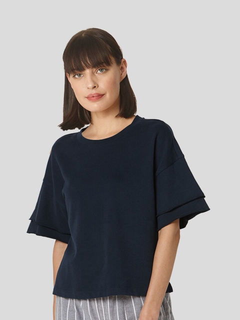 

Vero Moda Navy Blue Extended Sleeves Boxy Top