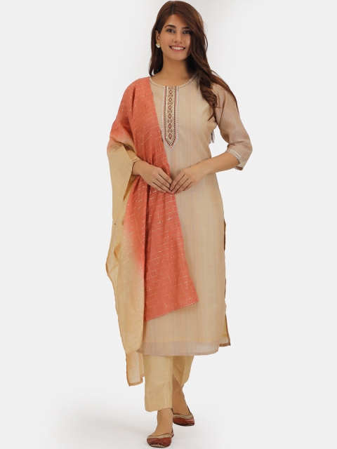 

Do Dhaage Woman Beige Kurtawith Trousers & With Dupatta