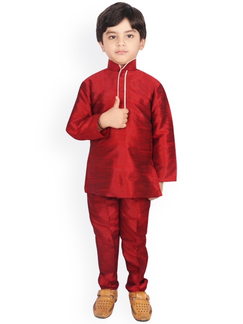 

SG YUVRAJ Boys Maroon Solid Raw Silk Kurta With Churidar & Waistcoat