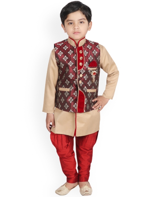 

SG YUVRAJ Boys Maroon Solid Raw Silk Kurta With Dhoti Pants