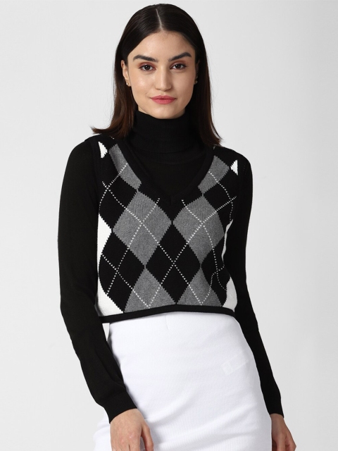 

FOREVER 21 Women Black & Grey Argyle Crop Pullover