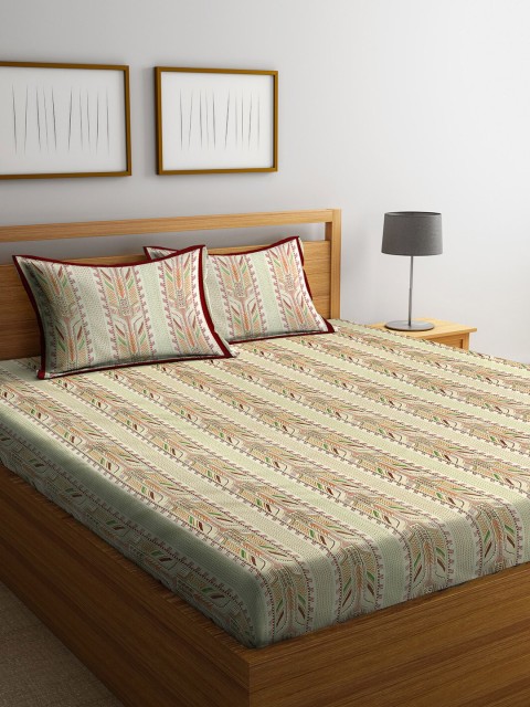 

HOSTA HOMES White & Green Graphic 300 TC King Bedsheet with 2 Pillow Covers