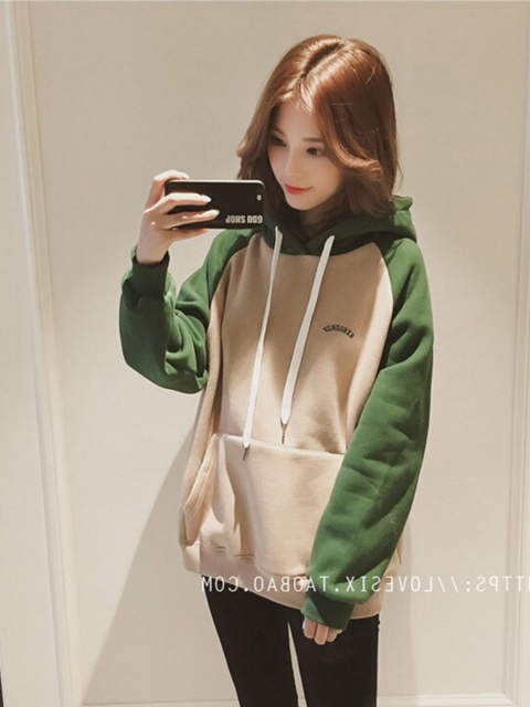 

BelleRUE Women Classy Beige Colourblocked Sweatshirt