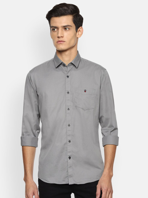 

Louis Philippe Sport Men Grey Slim Fit Solid Casual Shirt