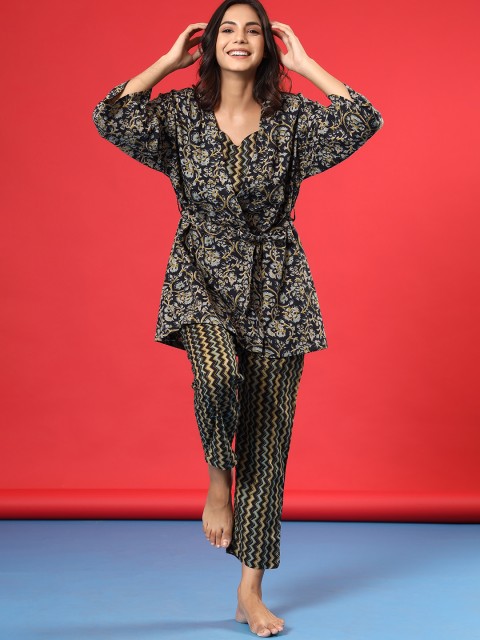 

JISORA Women Black Floral Printed Pure Cotton Night Suit
