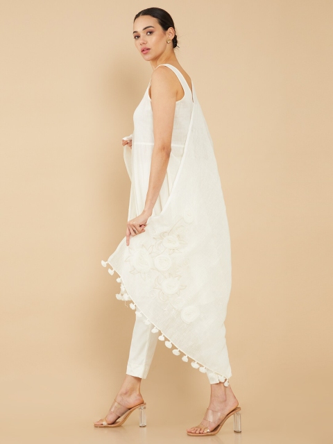 

Soch Women White Stole