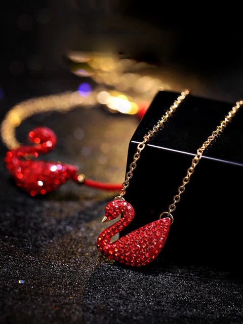 

Vembley Women Rose Gold-Plated Red Swan Pendant Necklace