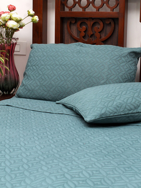 

AVI Living Teal-Blue Self-Design Cotton Double King Bed Cover With Pillow Covers