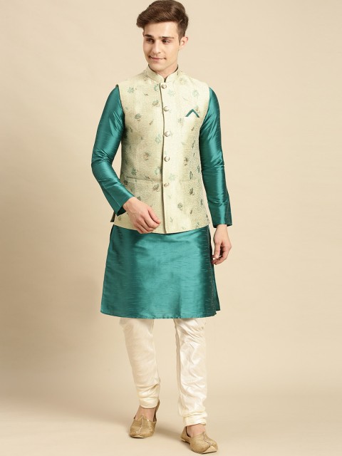 

Sanwara Men Green Floral Kurta with Churidar