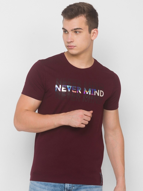 

SPYKAR Men Burgundy & White Typography Printed Slim Fit T-shirt