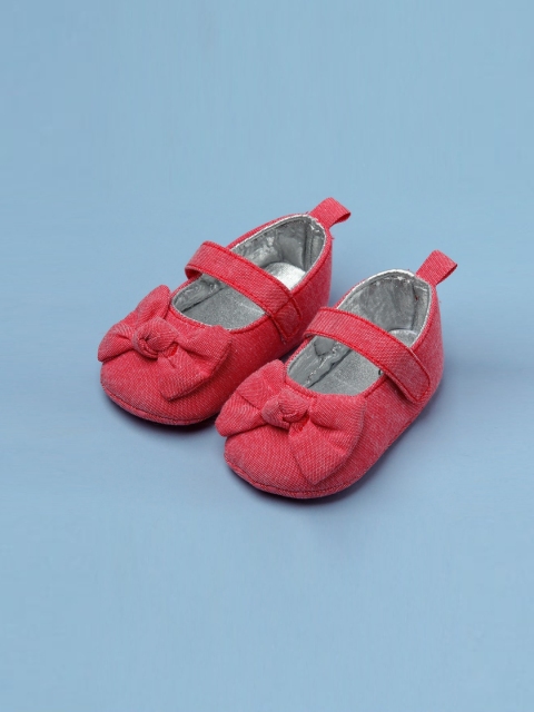 

POPLINS Infant Kids Pink Textured Cotton Booties