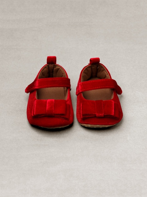 

POPLINS Infant Kids Red Solid Cotton Booties