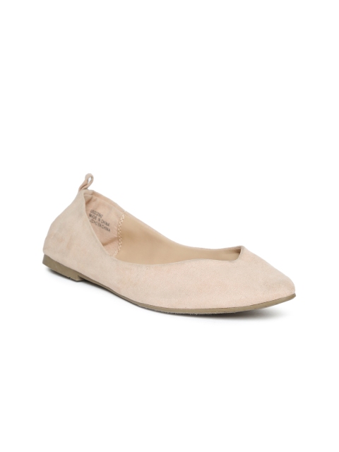 

FOREVER 21 Women Beige Solid Ballerinas
