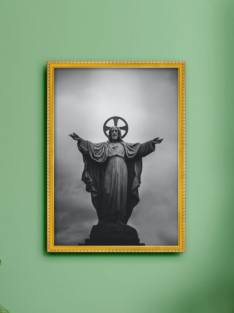 

999Store Grey & Gold-Toned Statue Of Jesus Christ Printed Painting Wall Art