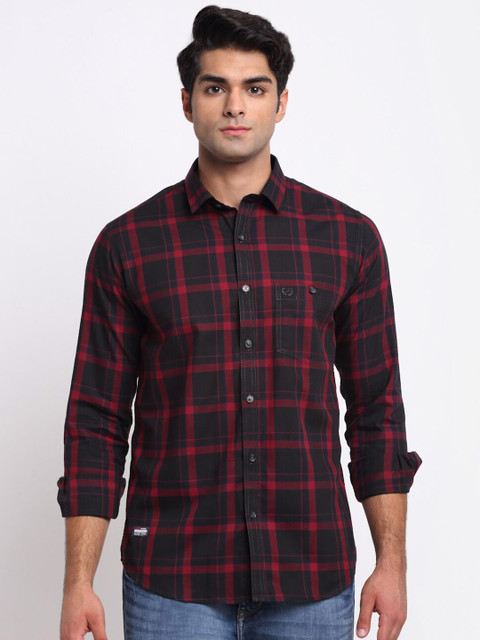 

La Mode Men Black Slim Fit Checked Casual Shirt