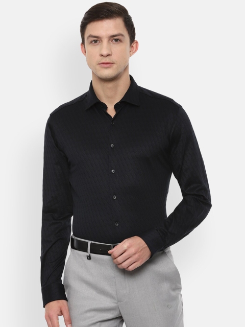 

Van Heusen Men Black Slim Fit Printed Formal Shirt