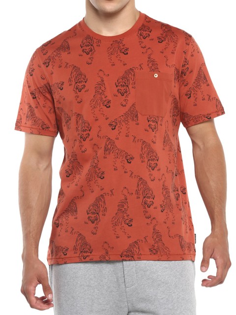 

Ted Baker Men Orange Printed Pockets T-shirt