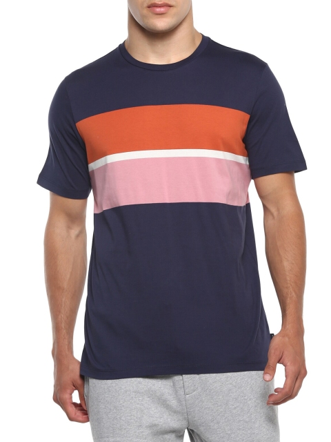 

Ted Baker Men Navy Blue & Pink Colourblocked T-shirt