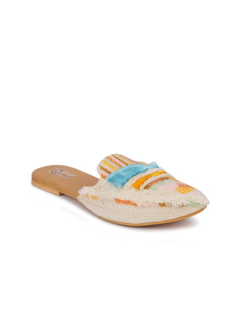

The Desi Dulhan Women White Mules Flats