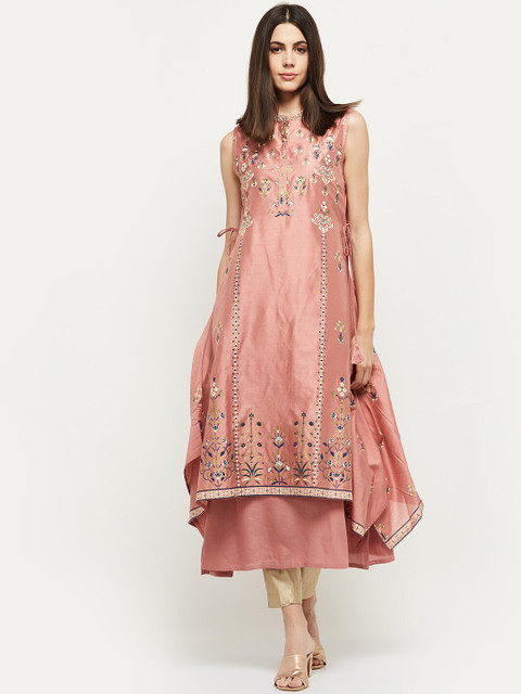 

max Women Peach-Coloured & Blue Floral Printed Kurta