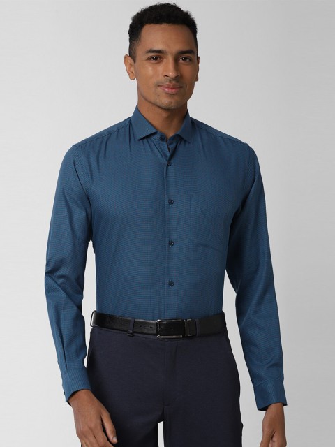 

Peter England Men Blue Slim Fit Formal Shirt