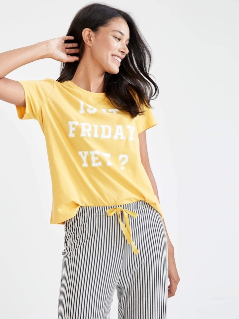 

DeFacto Women Yellow & Black Printed Co-Ords Set