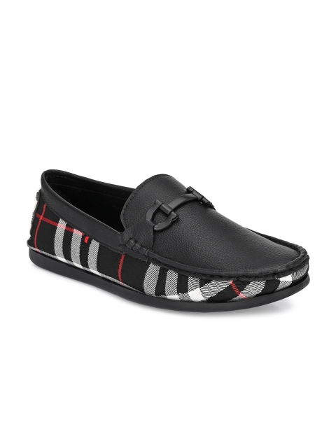 

AfroJack Men Black Striped Loafers