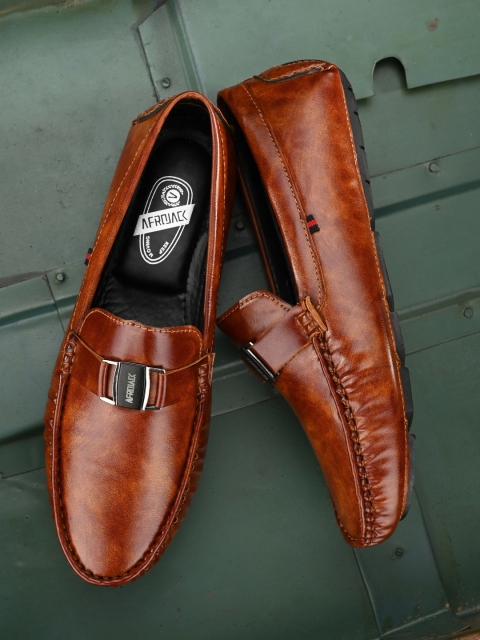 

AfroJack Men Tan Brown Loafers