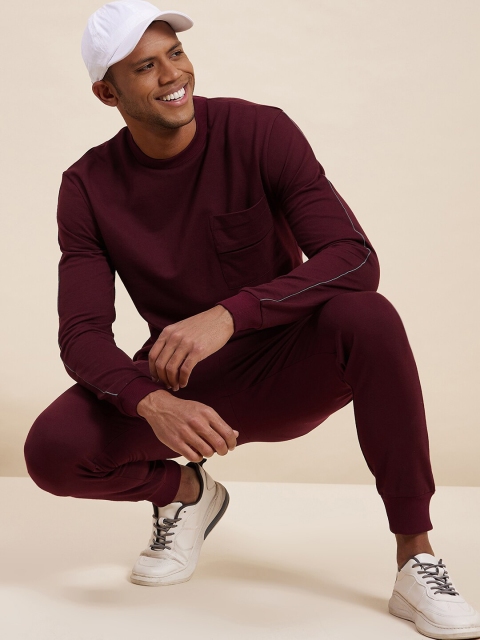 

MASCLN SASSAFRAS Men Maroon Solid Sweatshirt
