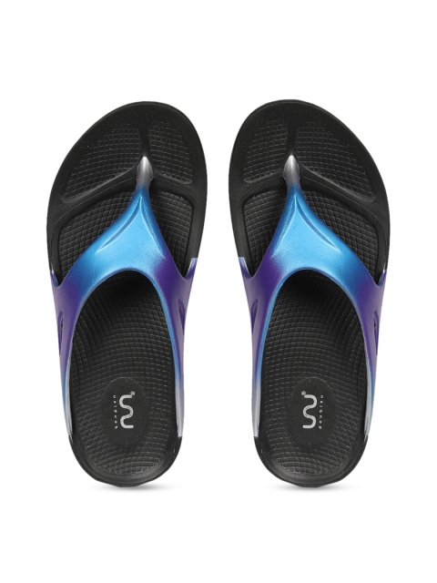 

Doubleu Women Black & Blue Rubber Thong Flip-Flops