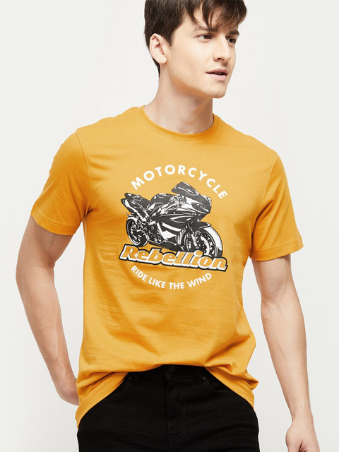 

max Men Yellow Typography Printed T-shirt
