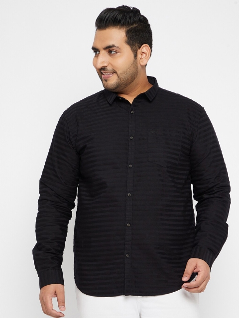 

SHOWOFF Plus Men Black Horizontal Striped Casual Shirt