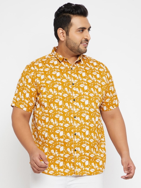 

SHOWOFF Plus Men Mustard Floral Printed Regular Fit Casual Shirt