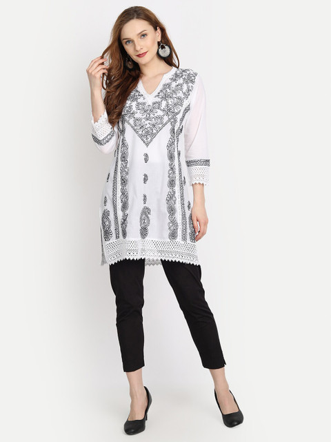 

HOUSE OF KARI White Embroidered Tunic