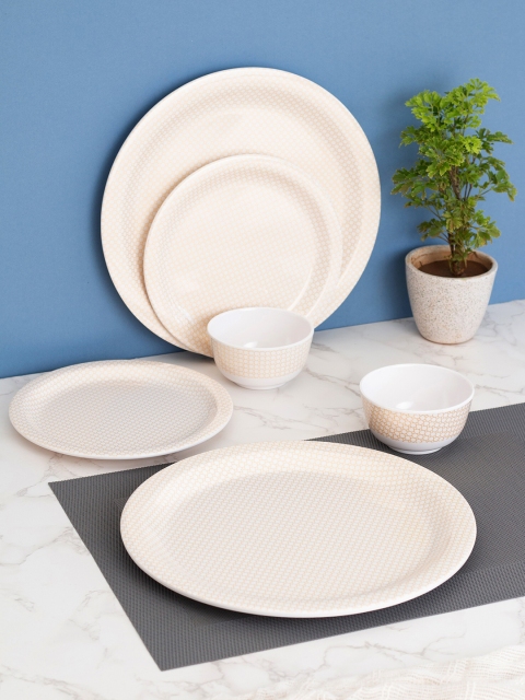 

LIVING ROOTS Cream-Coloured & White 18 Pieces Printed Melamine Glossy Dinner Set