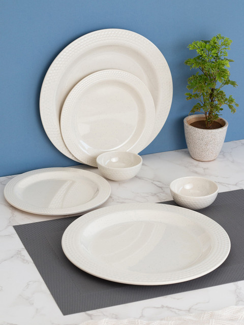 

LIVING ROOTS White 18 Pieces Floral Printed Melamine Glossy Dinner Set